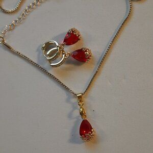 Brand New 18K Gold Plated Chain With Pendant And Matching Earrings